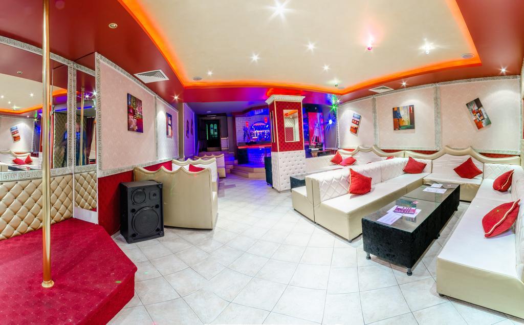 Hotel Cosmos Asenovgrad Extérieur photo